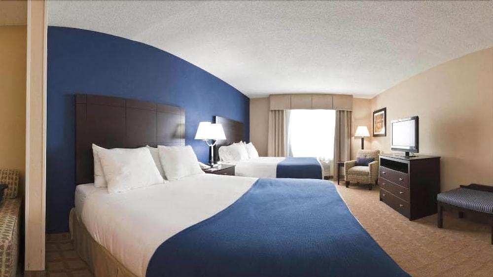 Holiday Inn Express Hotel & Suites Fort Pierce West By Ihg Exterior foto