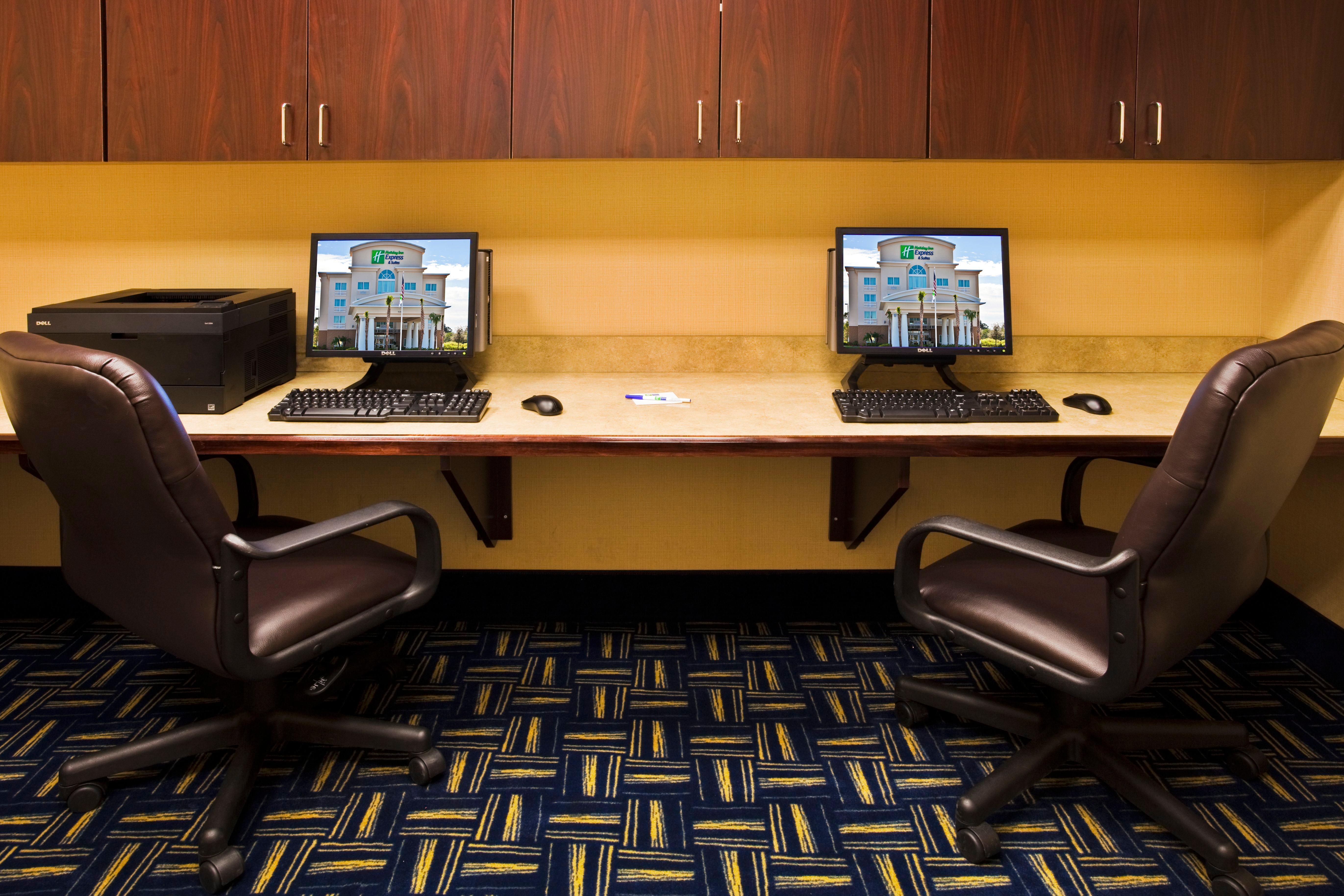 Holiday Inn Express Hotel & Suites Fort Pierce West By Ihg Exterior foto